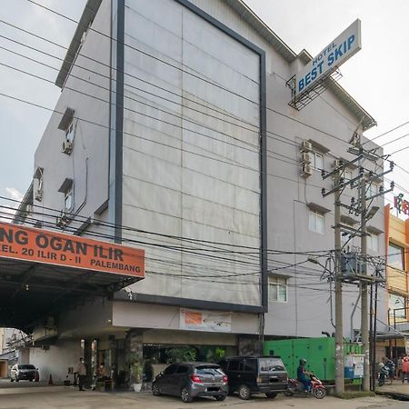 Urbanview Hotel Best Skip Palembang Exterior foto