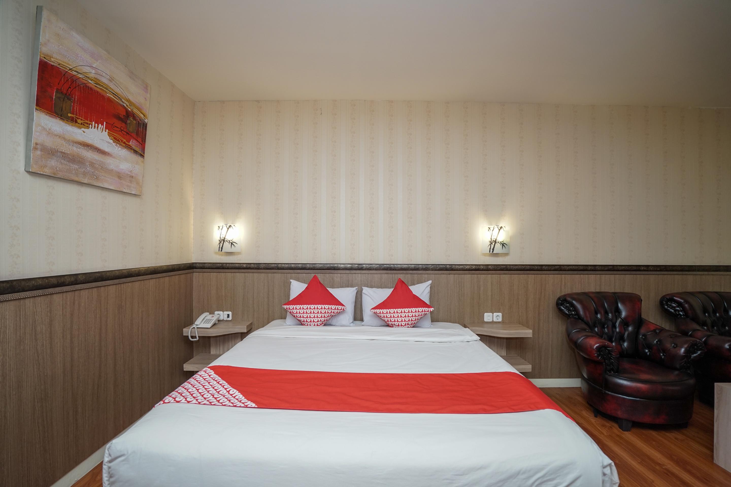 Urbanview Hotel Best Skip Palembang Exterior foto